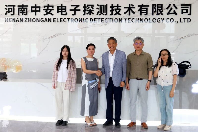 熱烈歡迎丨韓國客戶蒞臨我公司進行實地參觀考察洽談業(yè)務(wù)!